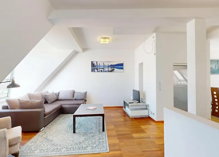 Belvedere Apartment *
